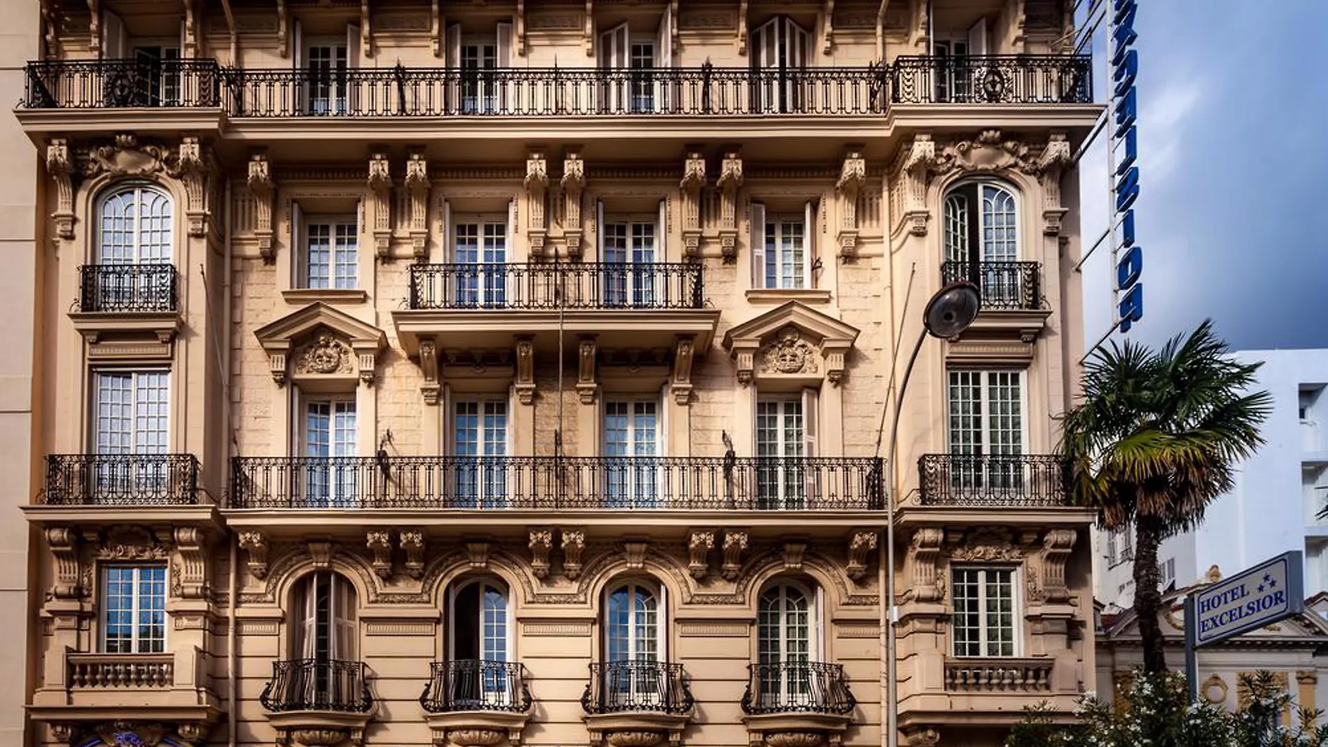 Nice Excelsior Centre Ville By Happyculture 4*,  Francia